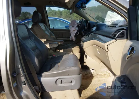 2005 Honda Odyssey Ex-L from USA, damaged, VIN 5FNRL38745B063208